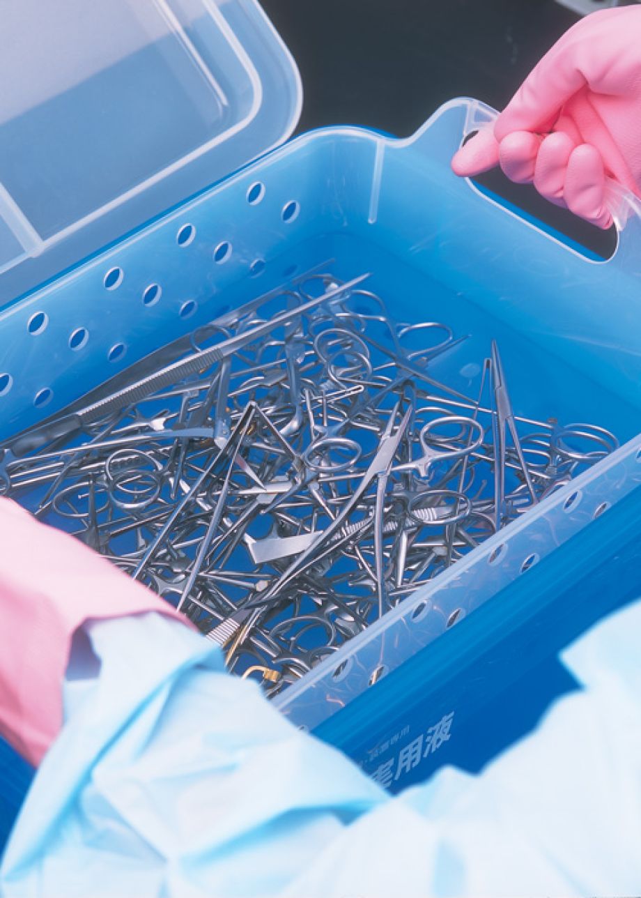 SARAYA provides you the tools for a perfect medical device reprocessing system.